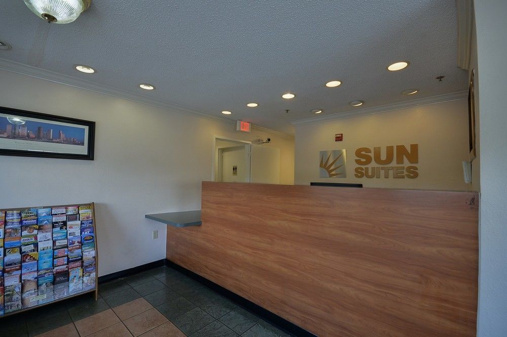 Intown Suites Extended Stay Houston Tx - Greenspoint Exterior photo