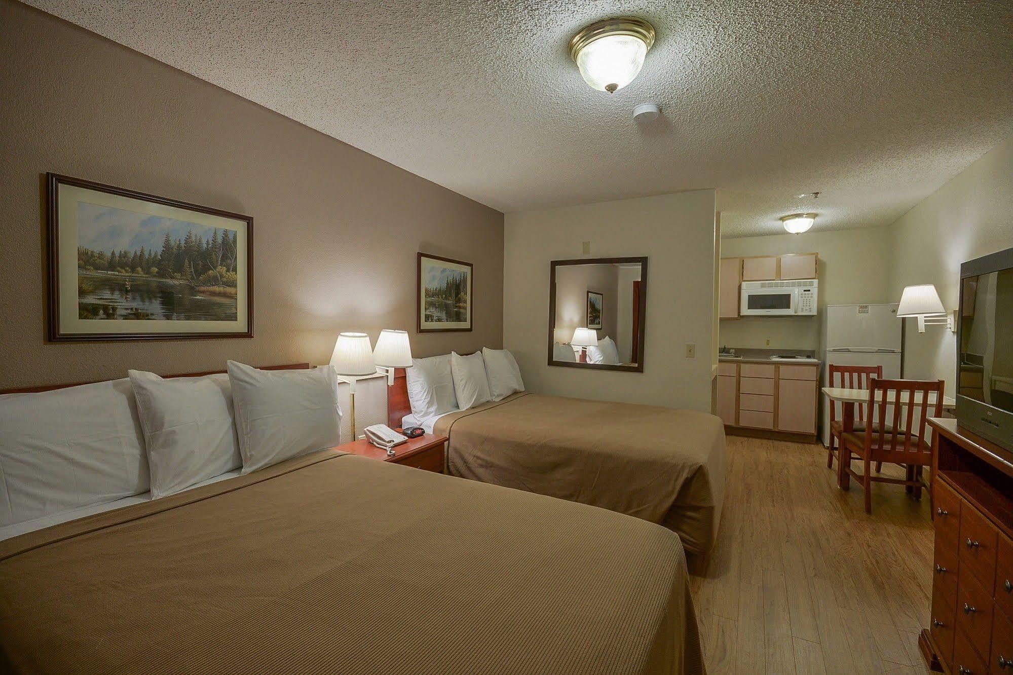Intown Suites Extended Stay Houston Tx - Greenspoint Exterior photo